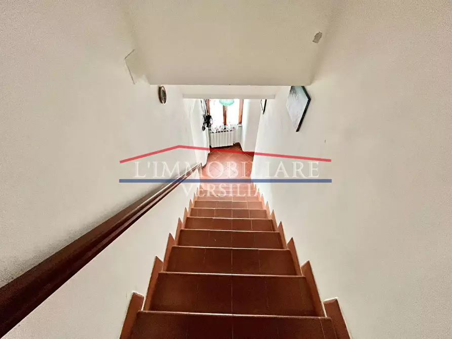 Immagine 10 di Terratetto in vendita  a Massa