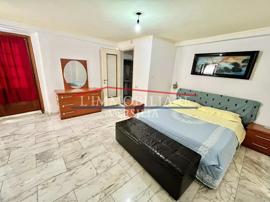 Immagine 11 di Terratetto in vendita  a Massa