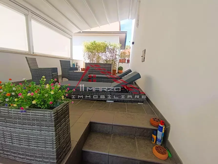 Immagine 34 di Villa in vendita  a Montignoso