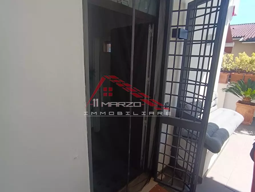 Immagine 39 di Villa in vendita  a Montignoso