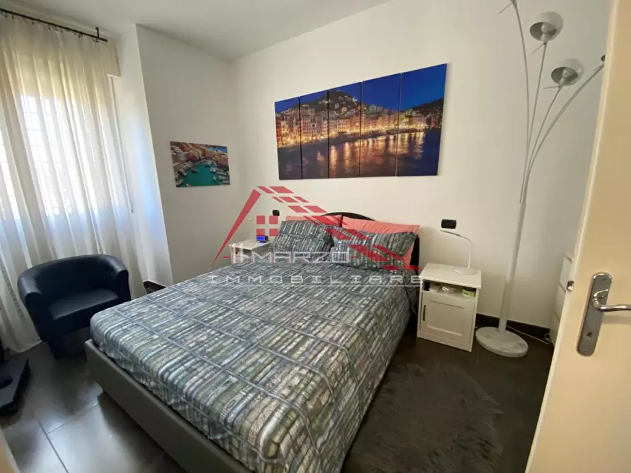 Immagine 68 di Villa in vendita  a Montignoso