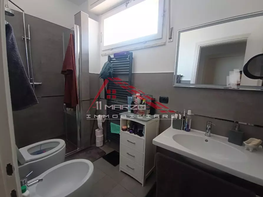 Immagine 85 di Villa in vendita  a Montignoso