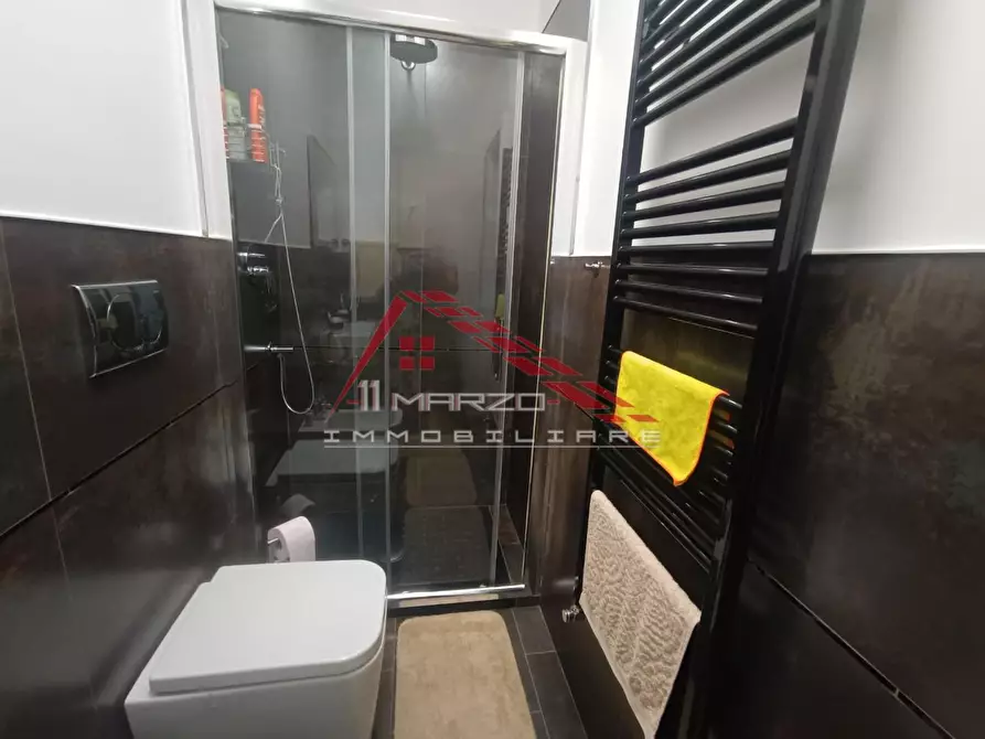 Immagine 92 di Villa in vendita  a Montignoso