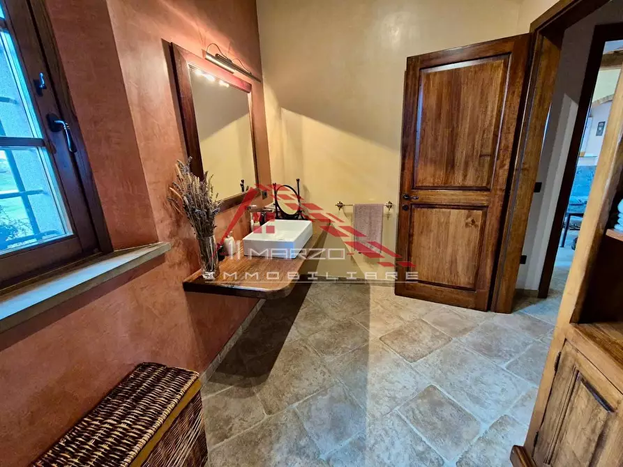 Immagine 32 di Rustico / casale in vendita  a Cascina