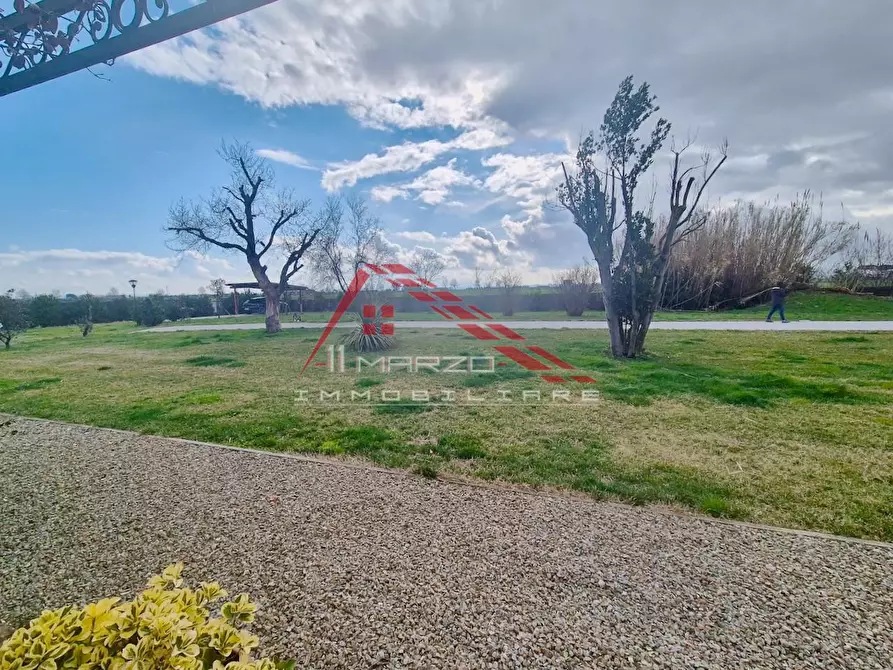 Immagine 14 di Rustico / casale in vendita  a Cascina