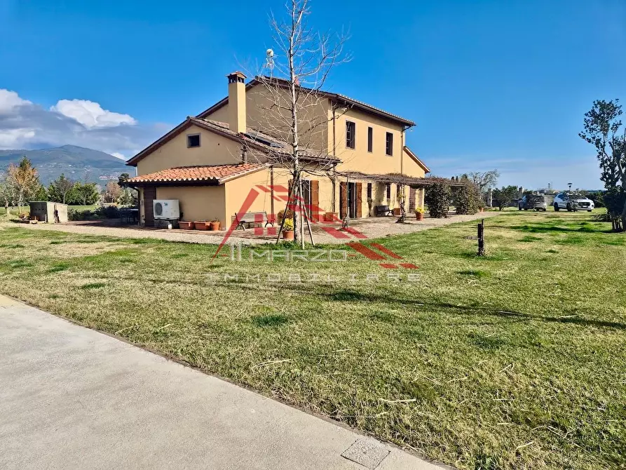 Immagine 9 di Rustico / casale in vendita  a Cascina