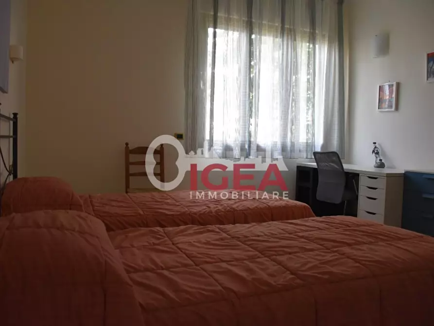 Immagine 12 di Appartamento in affitto  a Siena