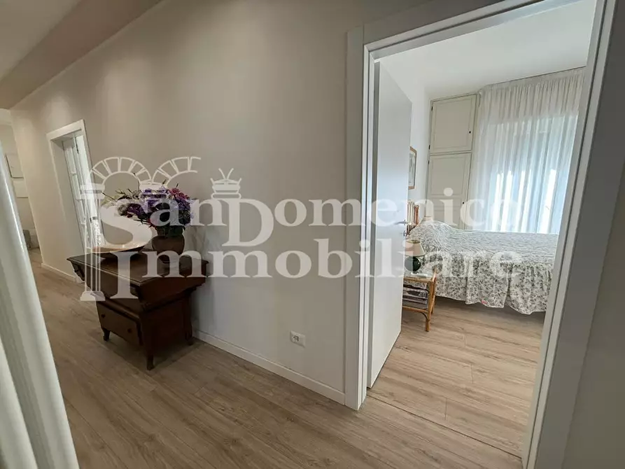 Immagine 35 di Villa in vendita  a Pisa