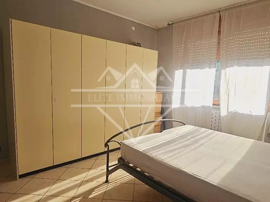 Immagine 9 di Appartamento in vendita  a Carrara