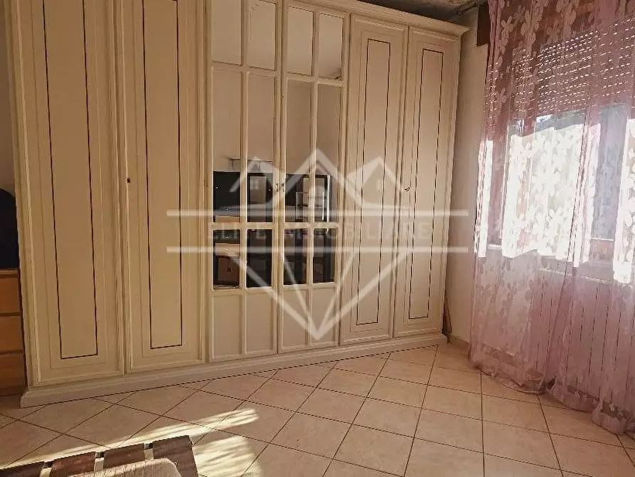 Immagine 11 di Appartamento in vendita  a Carrara