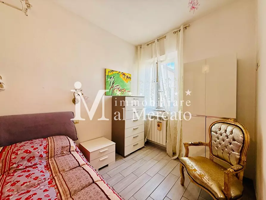 Immagine 25 di Appartamento in vendita  a Viareggio