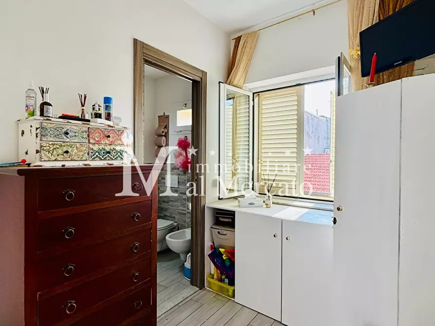 Immagine 34 di Appartamento in vendita  a Viareggio