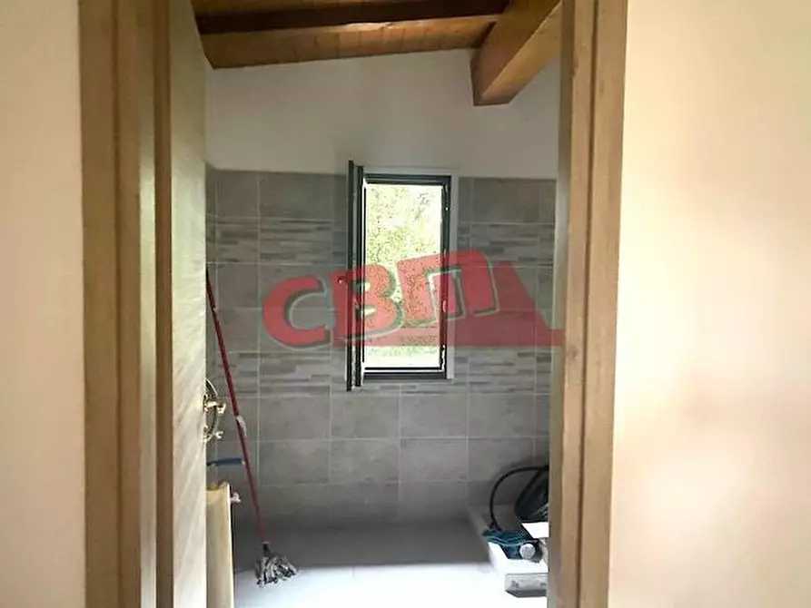 Immagine 10 di Terreno agricolo in vendita  a Livorno