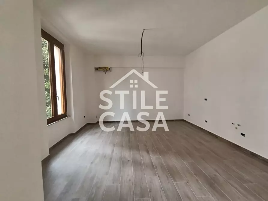 Immagine 6 di Appartamento in vendita  a Montecatini Terme