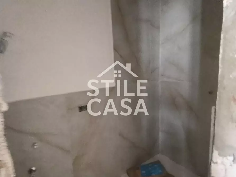 Immagine 21 di Appartamento in vendita  a Montecatini Terme