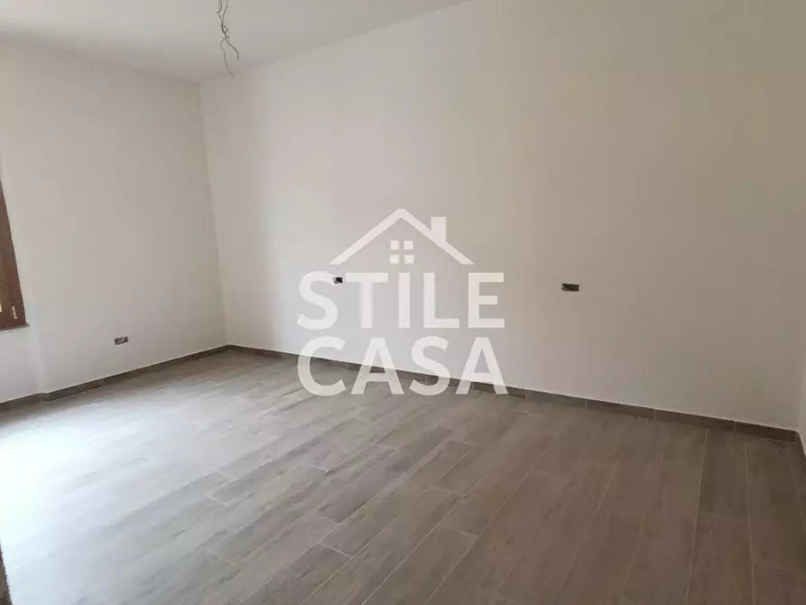 Immagine 14 di Appartamento in vendita  a Montecatini Terme