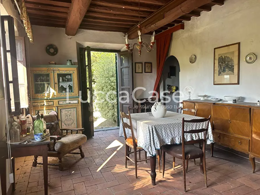 Immagine 6 di Villa in vendita  a Borgo A Mozzano