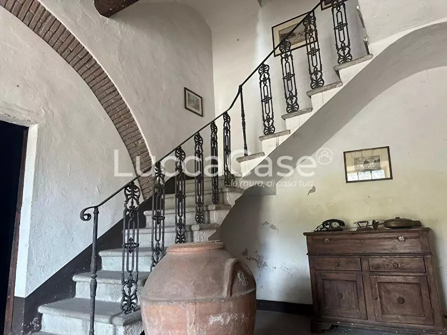 Immagine 3 di Villa in vendita  a Borgo A Mozzano