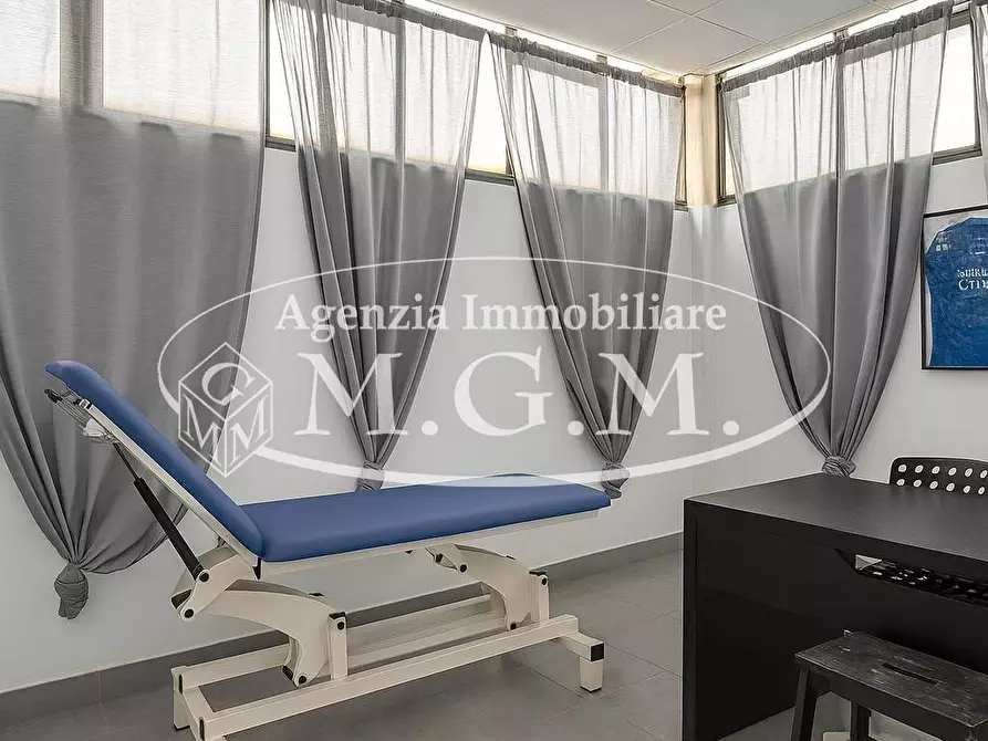 Immagine 12 di Attività artigianale in affitto  a Bientina