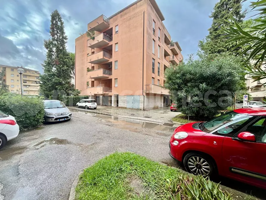 Immagine 32 di Appartamento in vendita  a Pisa