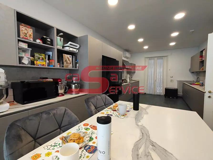 Immagine 4 di Appartamento in vendita  a Montecatini Terme