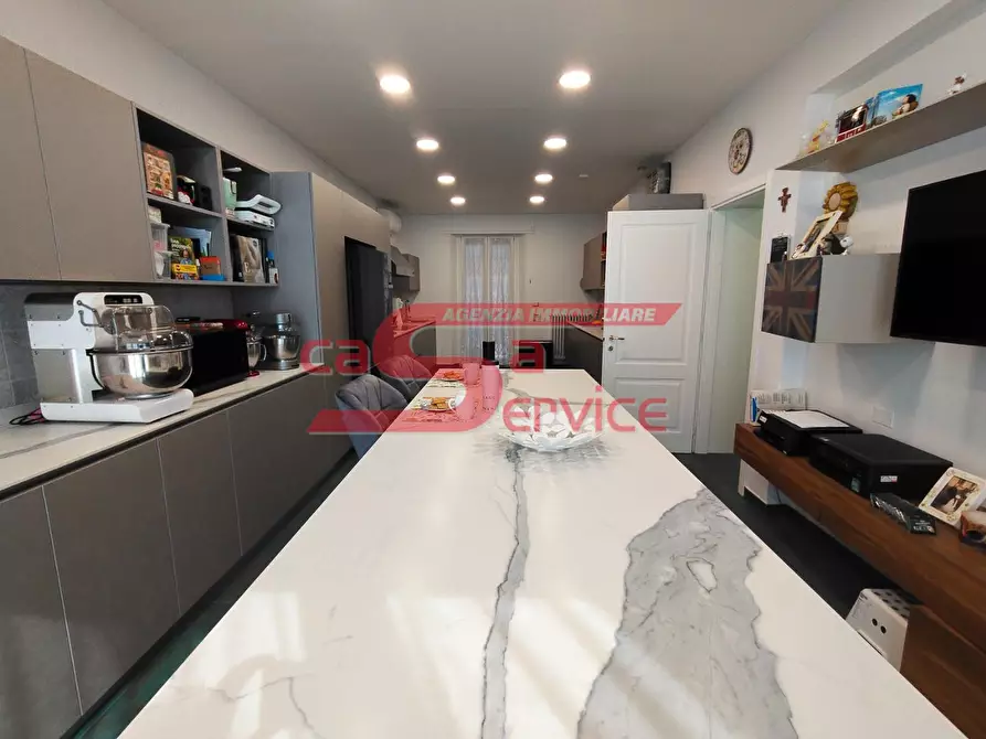 Immagine 9 di Appartamento in vendita  a Montecatini Terme