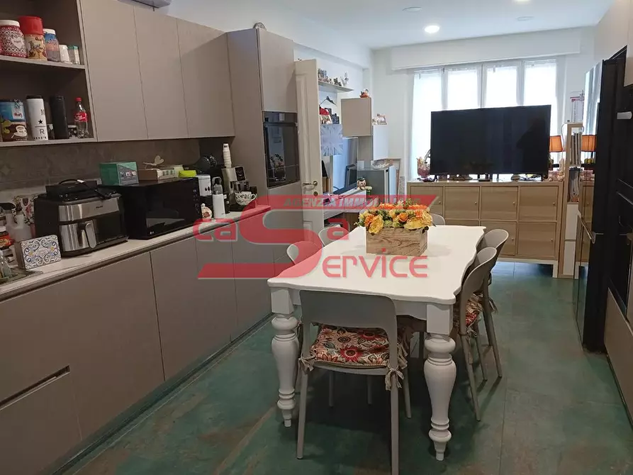 Immagine 2 di Appartamento in vendita  a Montecatini Terme