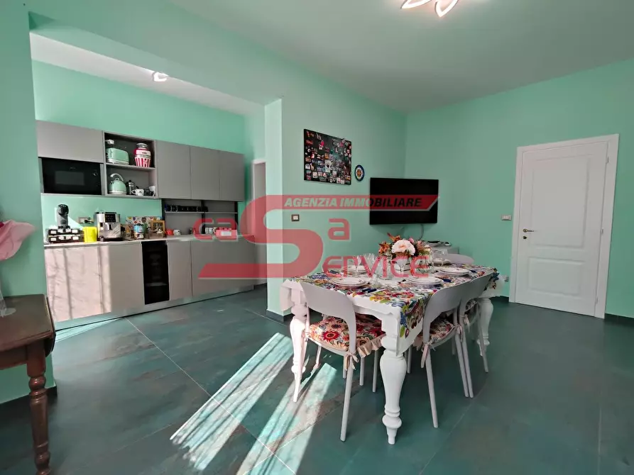 Immagine 15 di Appartamento in vendita  a Montecatini Terme