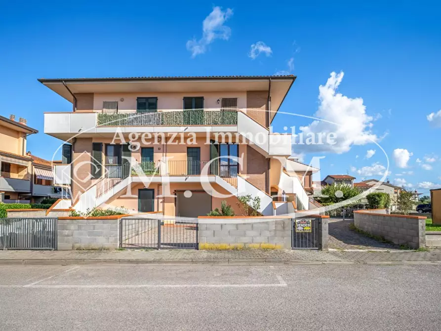 Immagine 1 di Appartamento in vendita  a Calcinaia