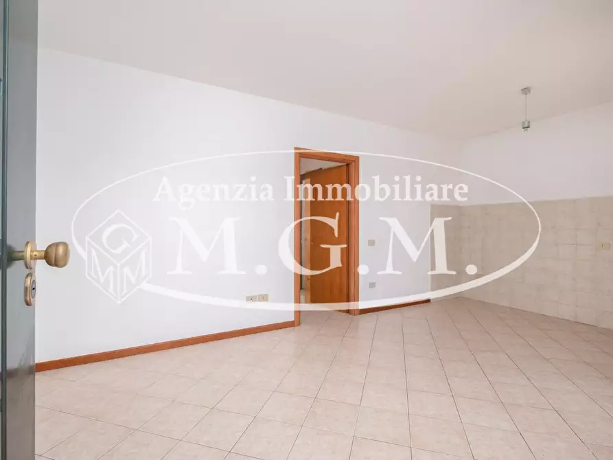 Immagine 11 di Appartamento in vendita  a Calcinaia