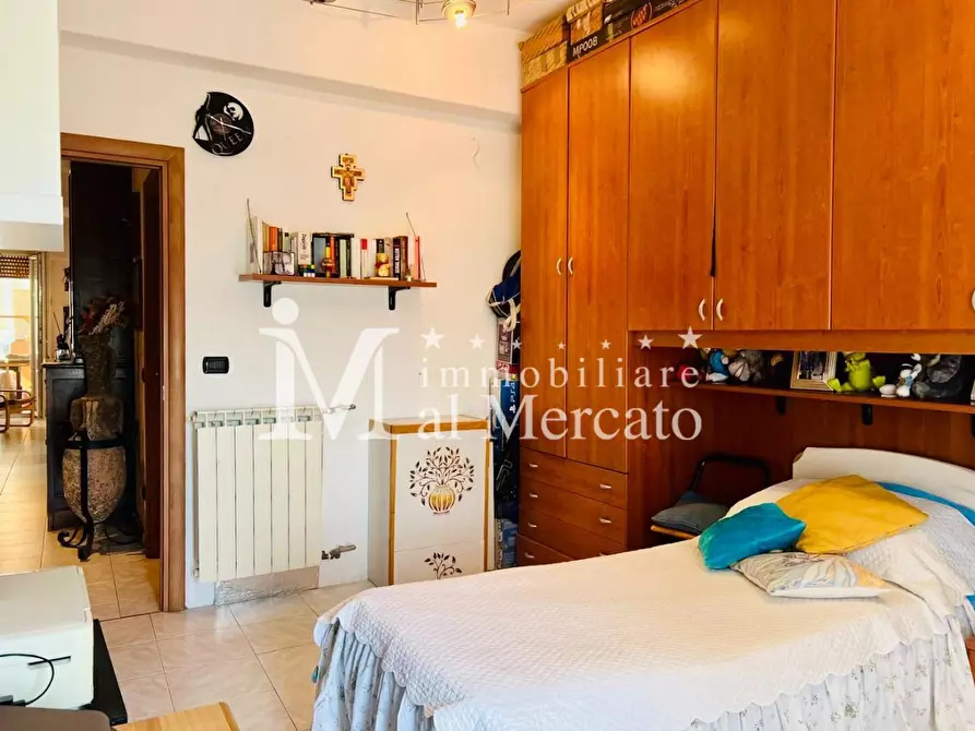 Immagine 29 di Appartamento in vendita  a Viareggio