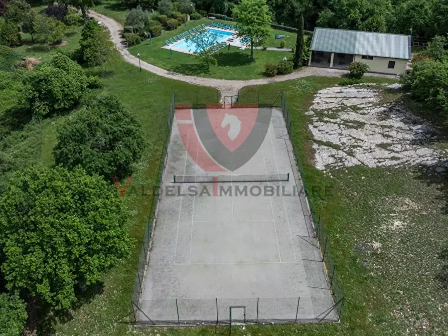 Immagine 36 di Appartamento in vendita  a Gaiole In Chianti