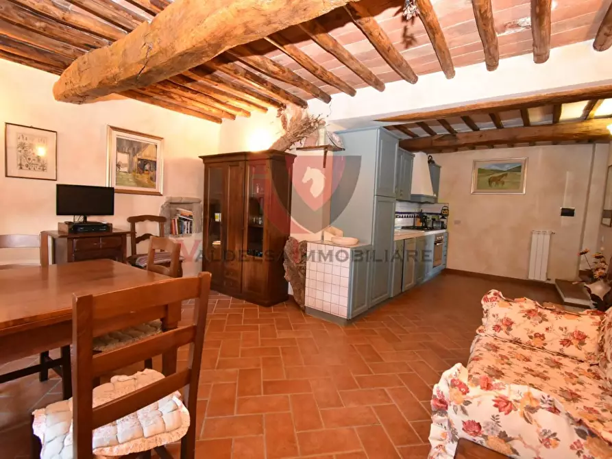 Immagine 7 di Appartamento in vendita  a Gaiole In Chianti