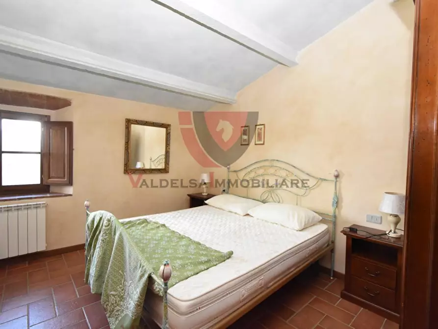 Immagine 24 di Appartamento in vendita  a Gaiole In Chianti