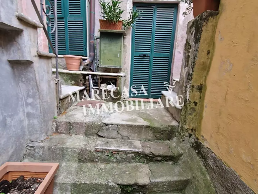 Immagine 3 di Appartamento in vendita  a Ameglia