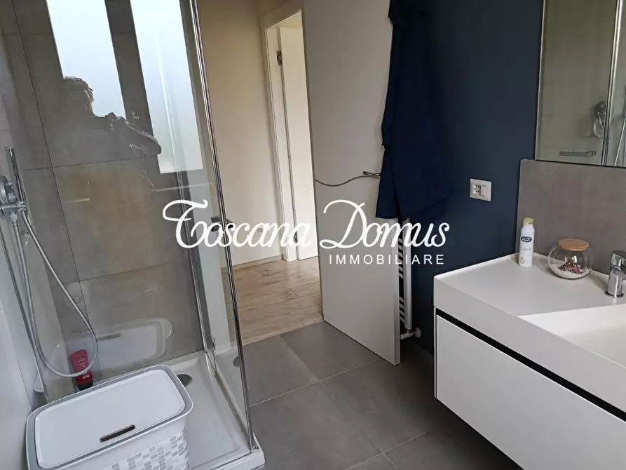 Immagine 15 di Appartamento in vendita  a Siena