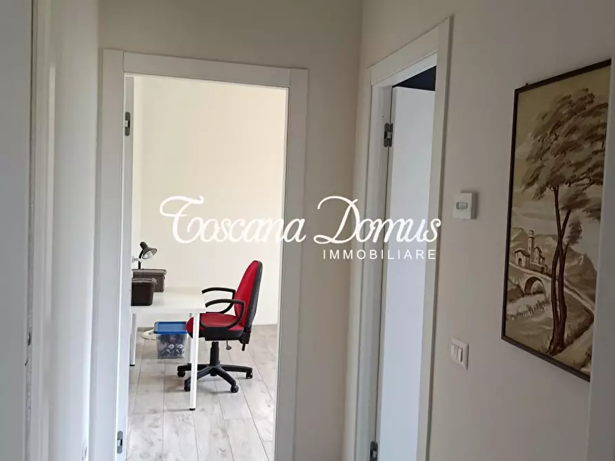 Immagine 14 di Appartamento in vendita  a Siena