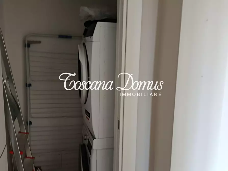 Immagine 9 di Appartamento in vendita  a Siena