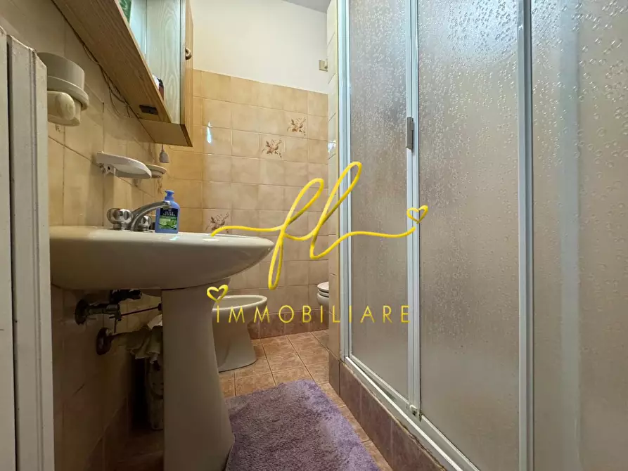 Immagine 34 di Appartamento in vendita  a Livorno