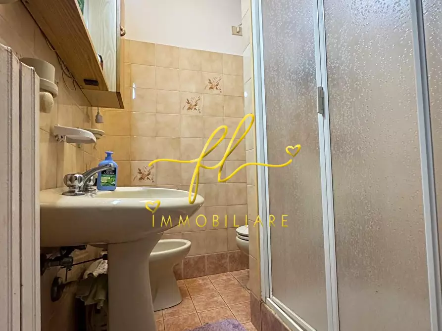 Immagine 33 di Appartamento in vendita  a Livorno