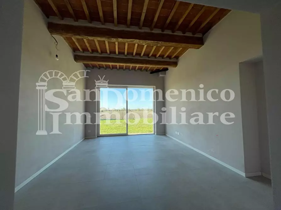 Immagine 19 di Villa in vendita  a Pisa