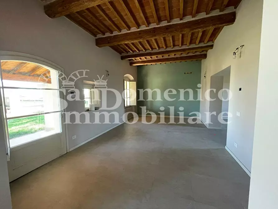 Immagine 22 di Villa in vendita  a Pisa