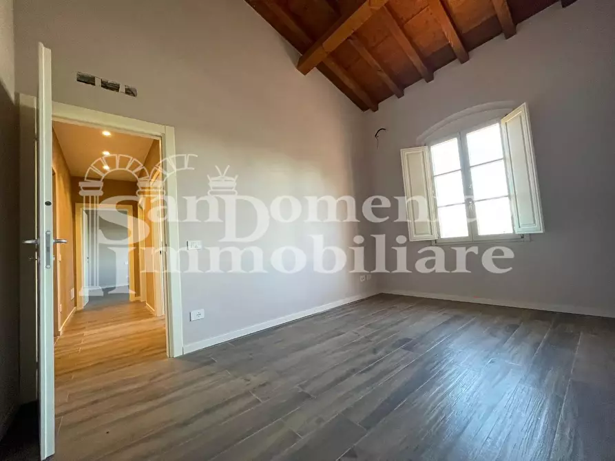 Immagine 46 di Villa in vendita  a Pisa