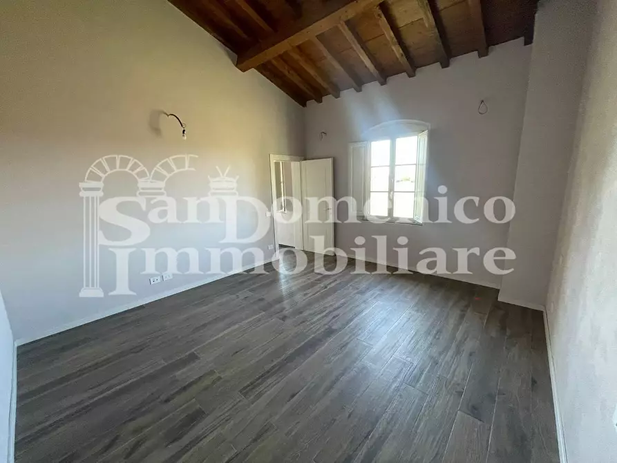 Immagine 47 di Villa in vendita  a Pisa