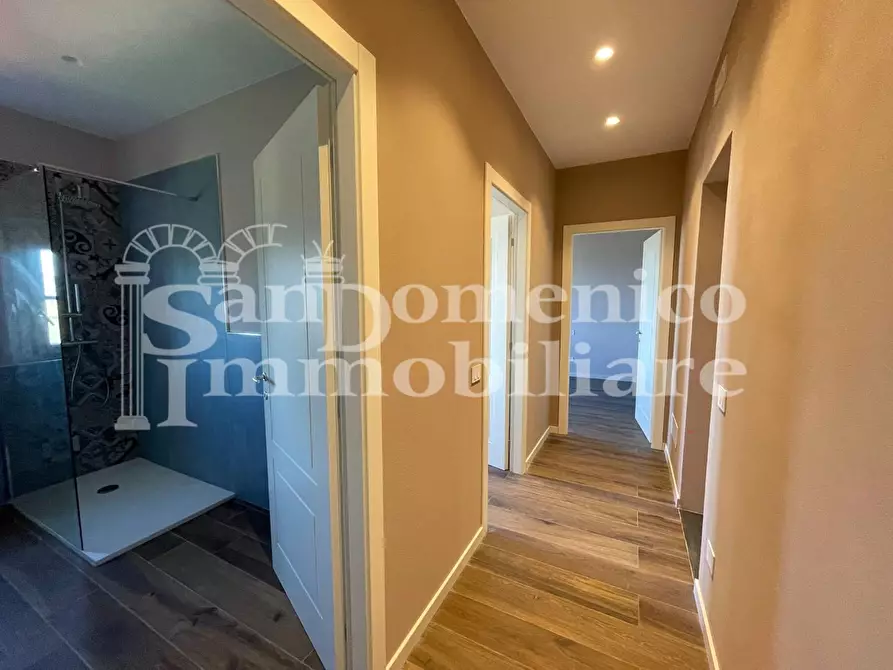 Immagine 39 di Villa in vendita  a Pisa