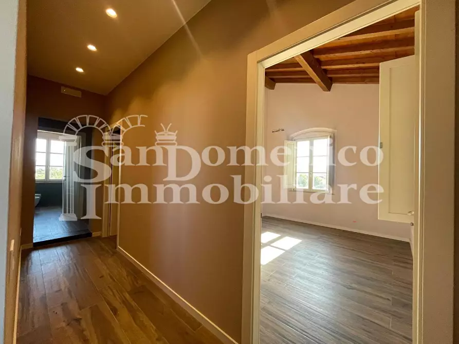 Immagine 32 di Villa in vendita  a Pisa