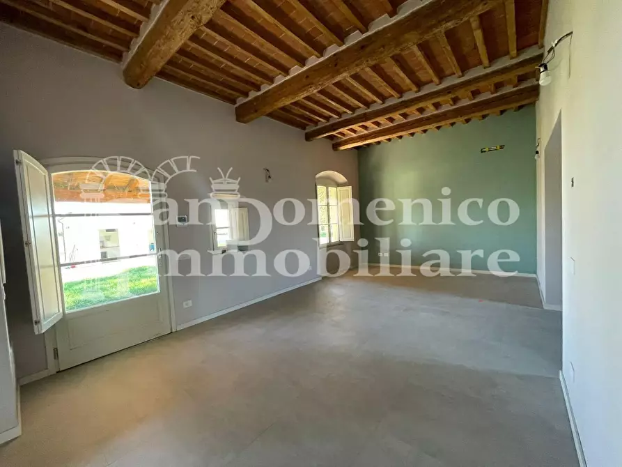 Immagine 16 di Villa in vendita  a Pisa