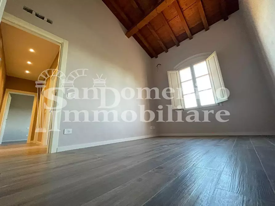 Immagine 33 di Villa in vendita  a Pisa