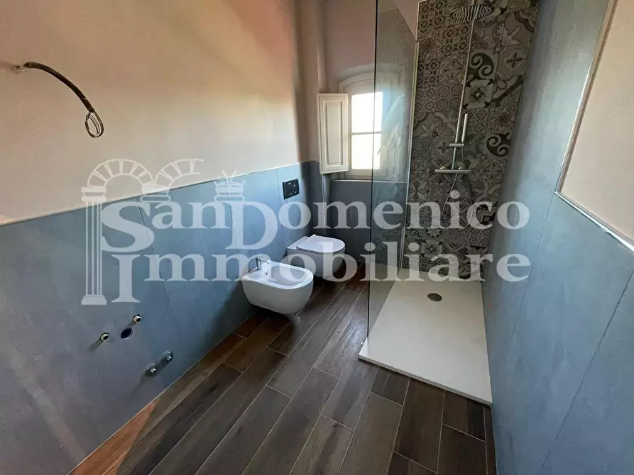 Immagine 41 di Villa in vendita  a Pisa