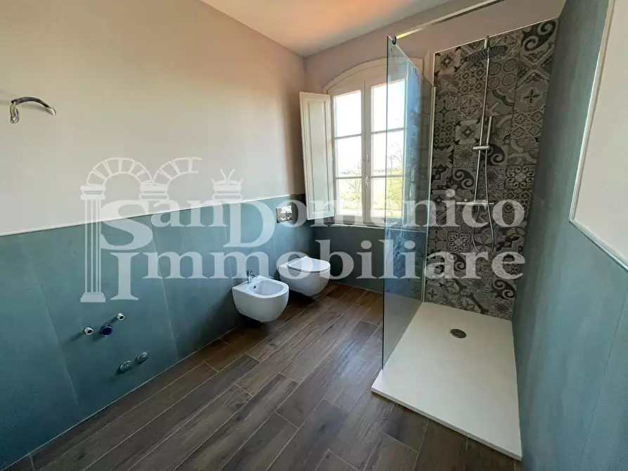 Immagine 37 di Villa in vendita  a Pisa